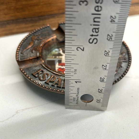 🌻4/$20 Vintage Espana Matador Souvenir Copper Finished Bull Fighting Ashtray - Picture 10 of 10